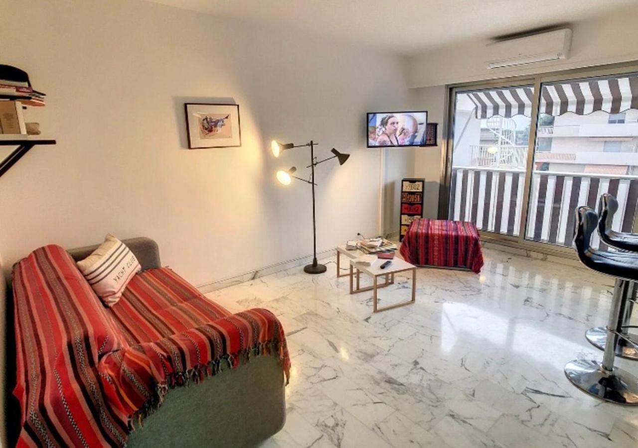 Superbe Studio Tout Equipe/Proche Mer Et Commodite Saint-Laurent-du-Var Kültér fotó