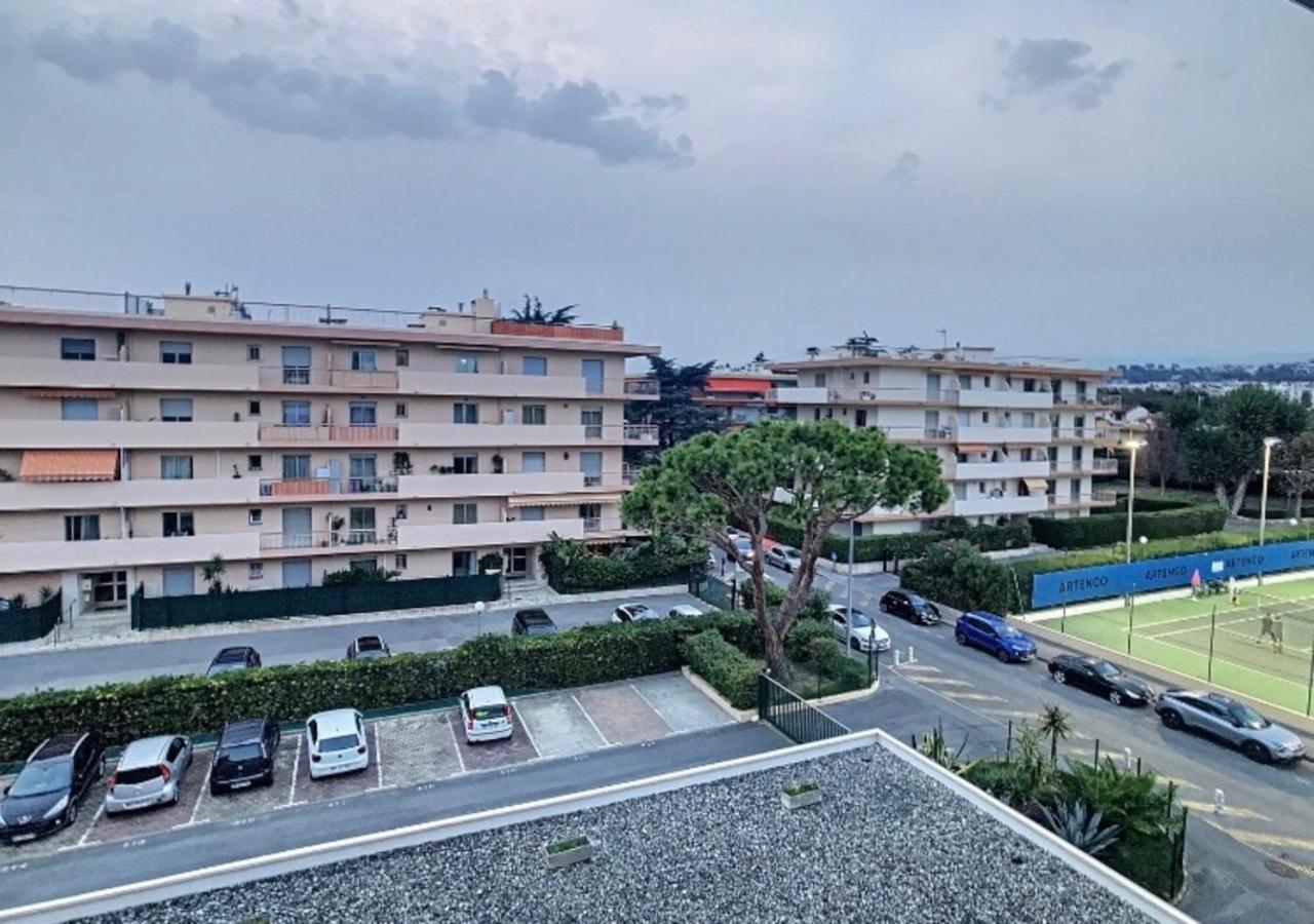 Superbe Studio Tout Equipe/Proche Mer Et Commodite Saint-Laurent-du-Var Kültér fotó